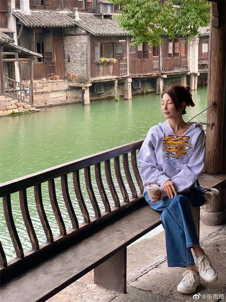 茶香氤氲：喝茶带来的健康与快乐